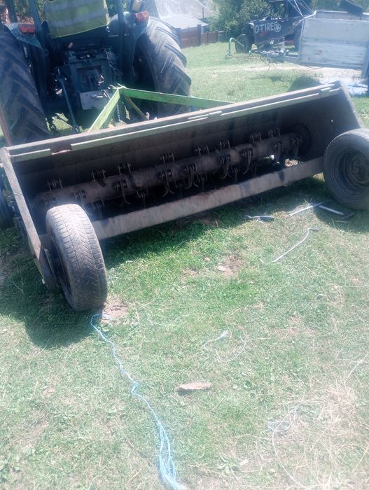 Curățare pășuni terenuri de vegetație