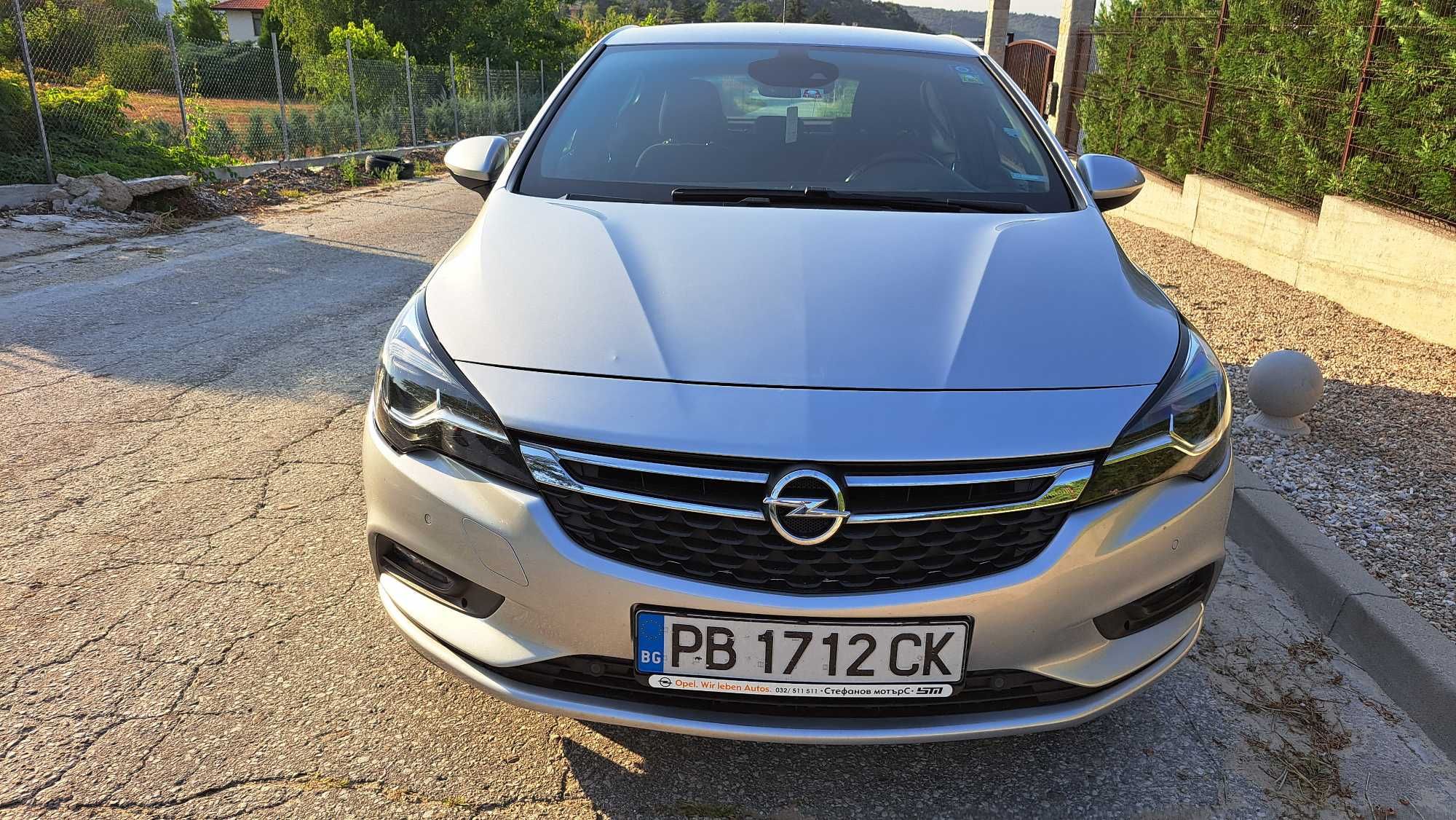 Продавам Opel Astra K