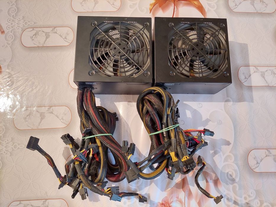 Продам Cooler master 700W