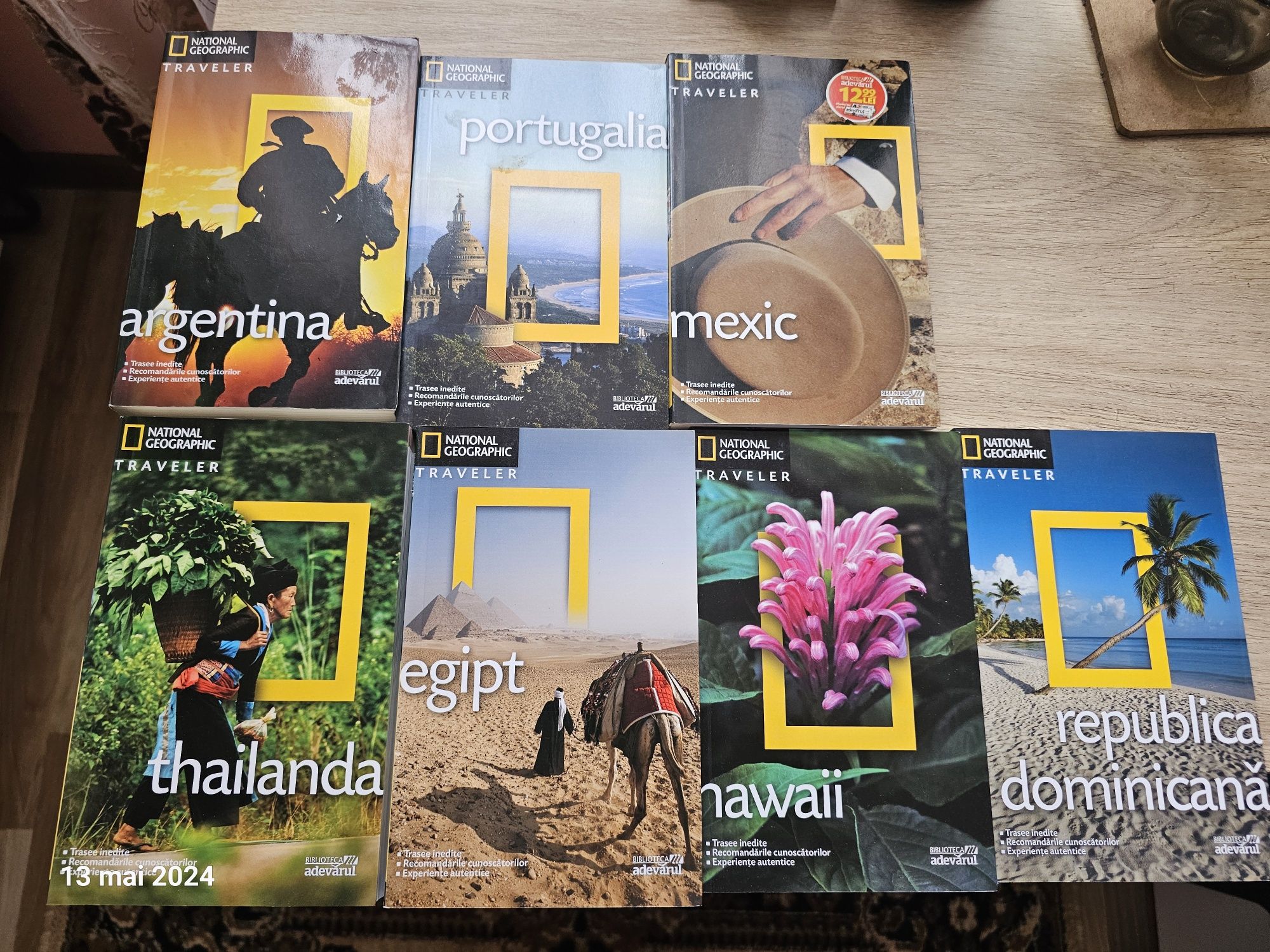 Lot 7 cărți national geographic traveler ( lb romana)