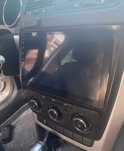 Мултимедия 10" за SKODA YETI 5L Android 14 CARPLAY навигация GPS DSP