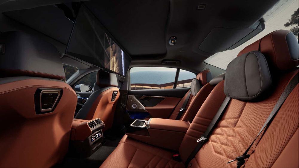 Bmw i5 50 l двух маторный 2025