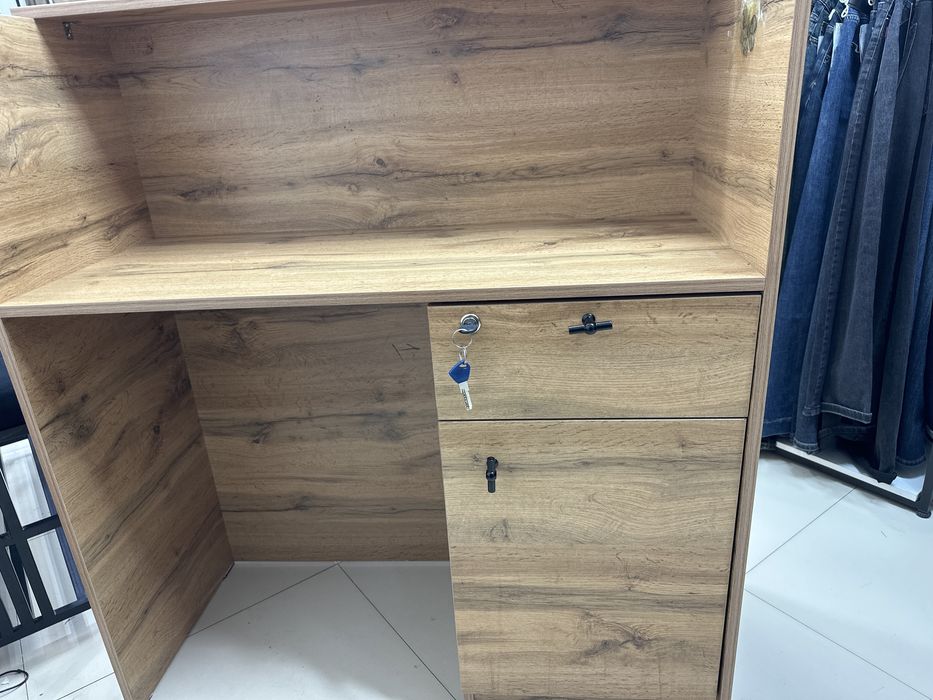 Рецепшен новый продаю состояние отличное