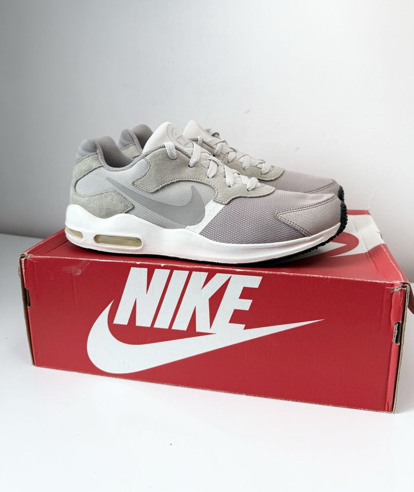 Nike Wmns Air Max Guile (42.5) Маратонки