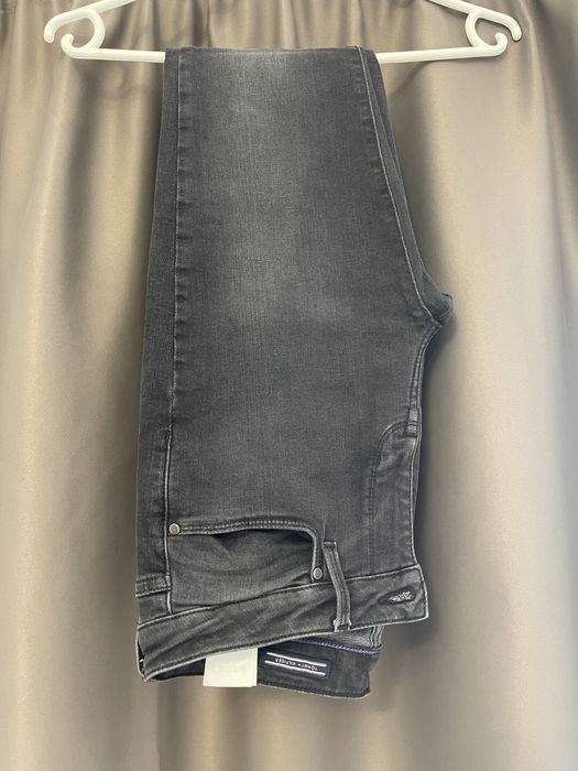 Jeans tommy hilfiger originali