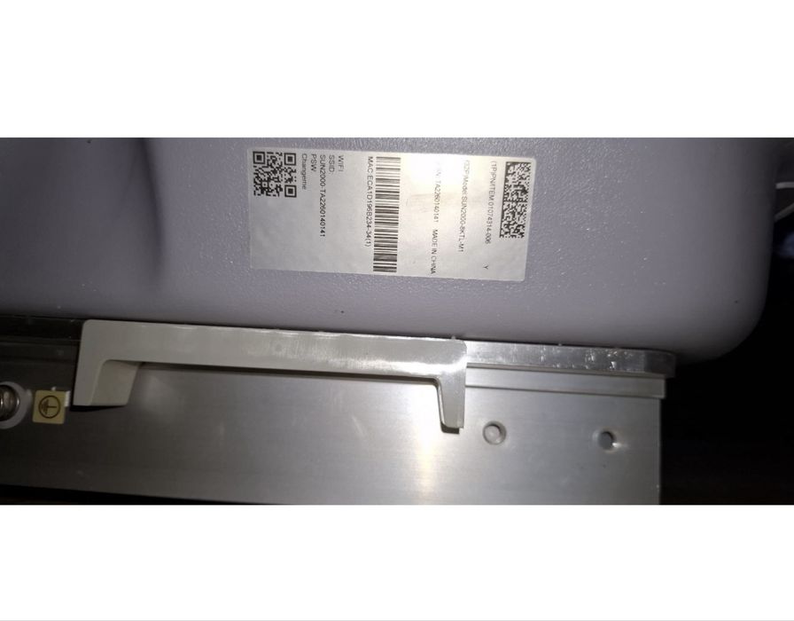 Vand invertor trifazat huawei 8kw hibrid