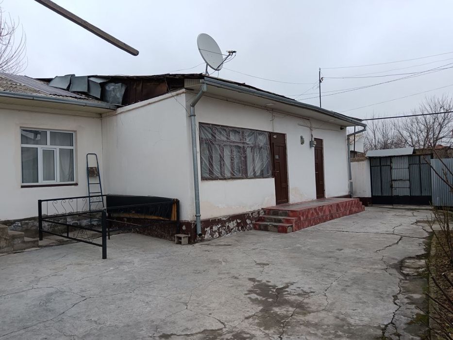 Срочно ховли сотилади узимизники