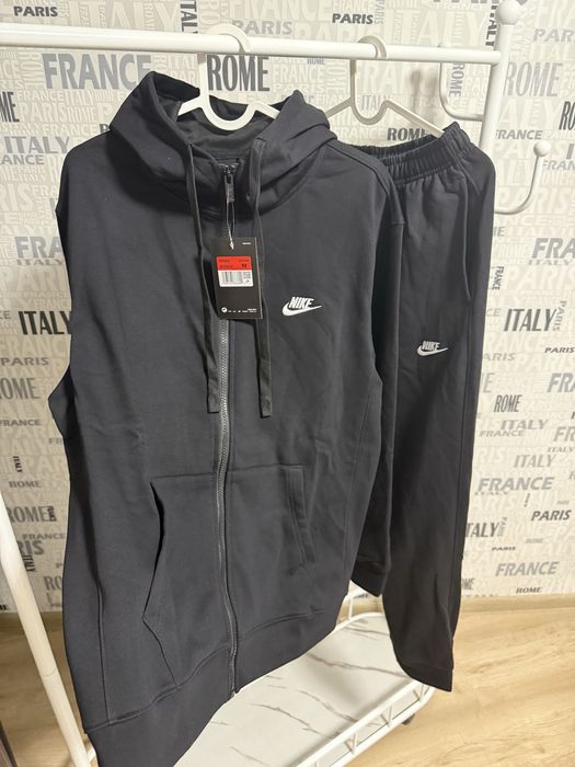 Продам двойку найк