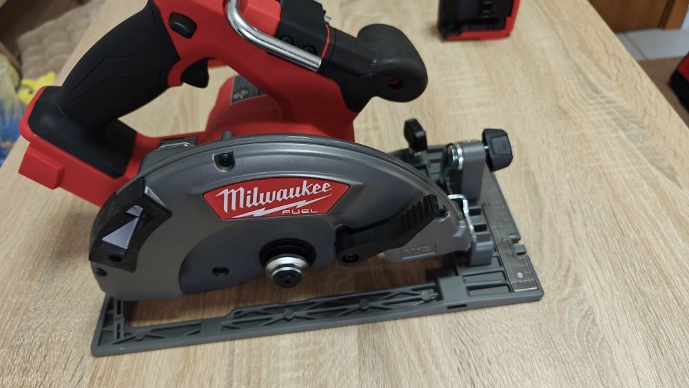 Circular milwaukee m18 disc 184 model american