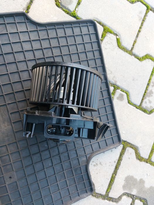 Ventilator habitaclu Nissan Micra k12