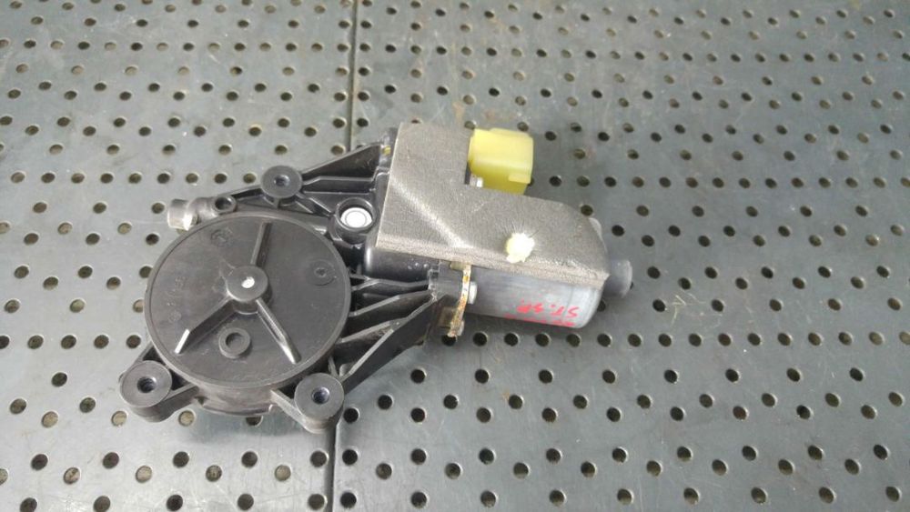 Motoras macara stanga spate land rover range rover 4 l405 0130822782