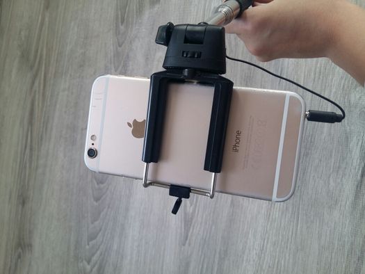 Selfie stick nou telescopic negru pt telefon și poze