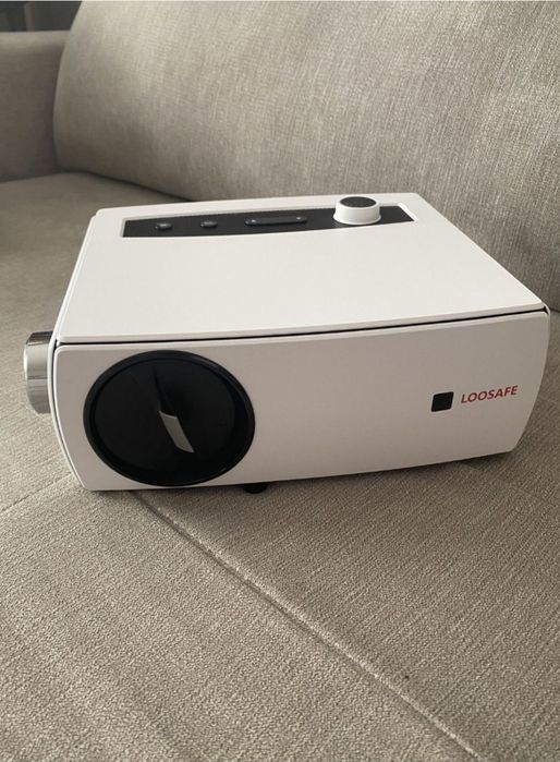 Videoproiector LOOSAFE YG430 WIFI - ca nou