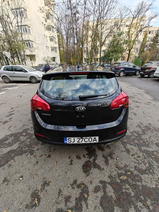 Vând  KIA Ceed 1.4