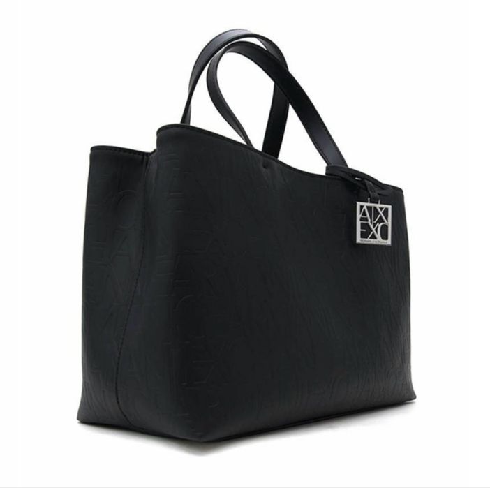 Нова чанта Armani