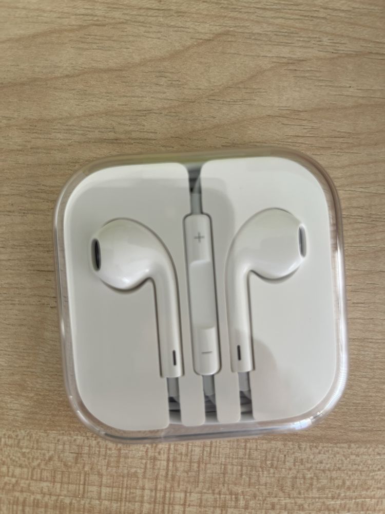 Оригинални Ipods, от Iphone SE
