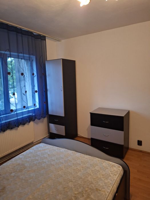 Închiriere apartament 2 camere, etajul 1