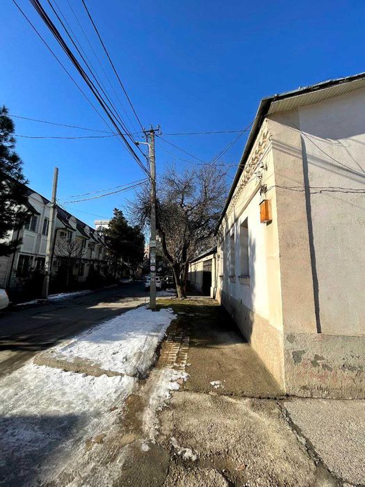 Участок 2,3-соток угловой Ц-6 метро Минор 2-линия