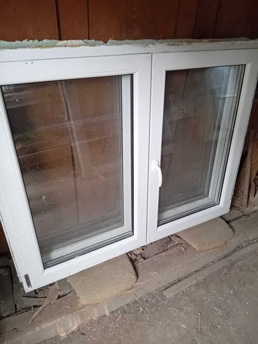 Vând 7 bucati geamuri termopan