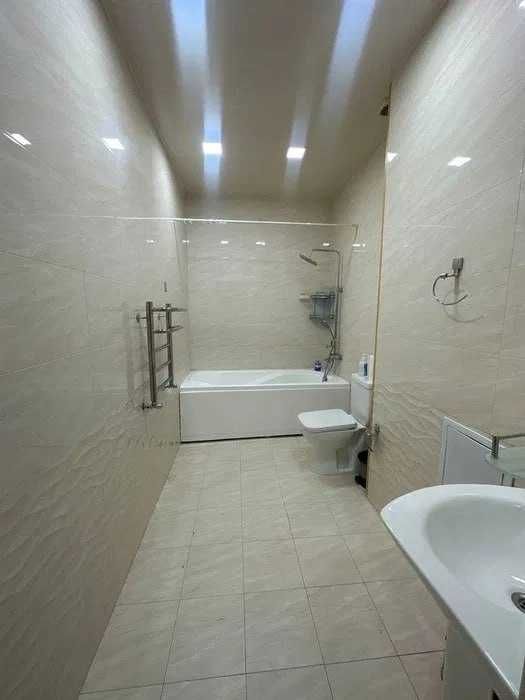 2-комнатная с евро ремонтом, Центр, Минор, 60 м², кирпич!`