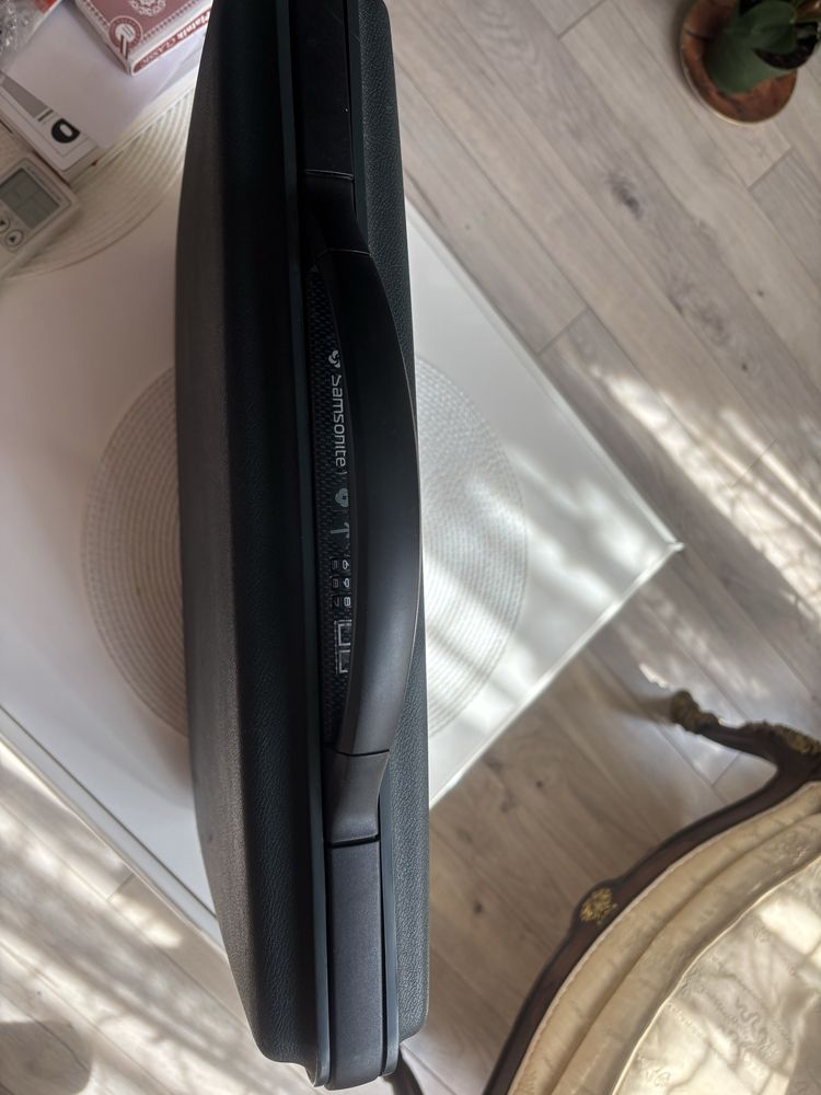 Дипломатическо куфарче Samsonite