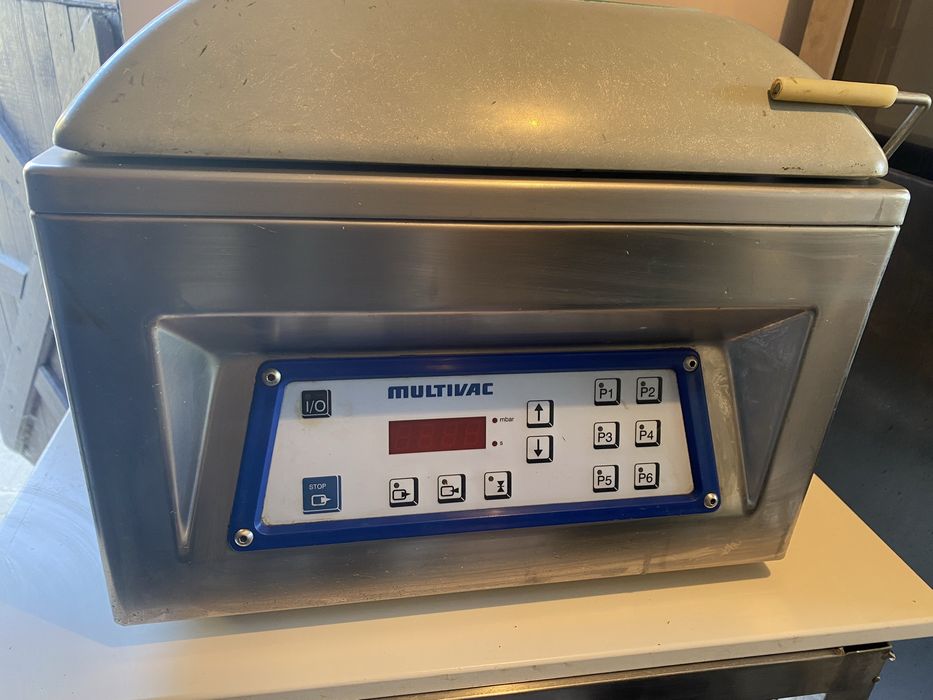 Вакум Машина Multivac