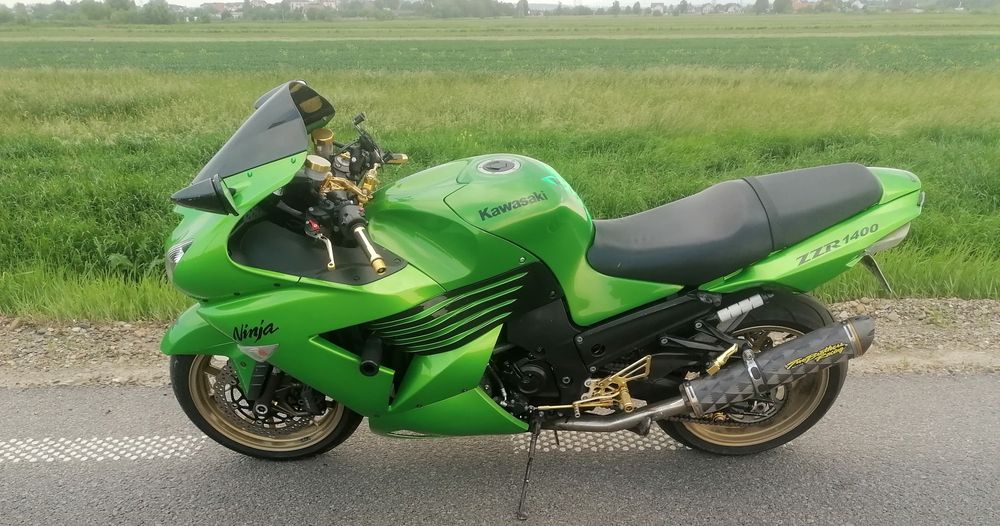 Kawasaki Ninja ZZR 1400!