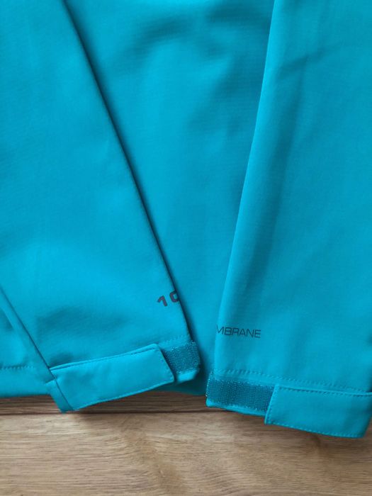 DLX-jacheta softshell,ca si Noua, pentru dame, marimea M