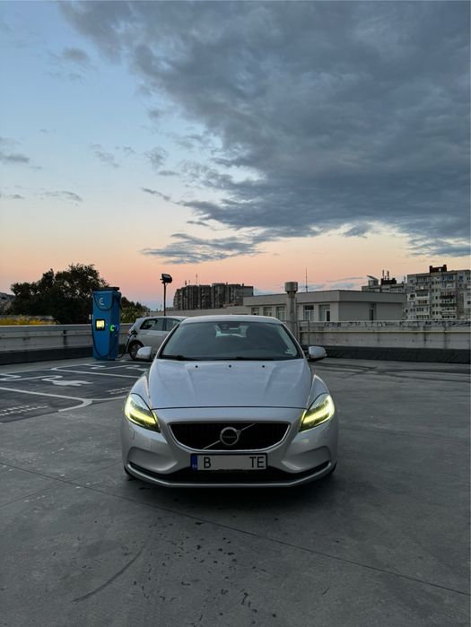 Volvo V40 D2 Автоматик