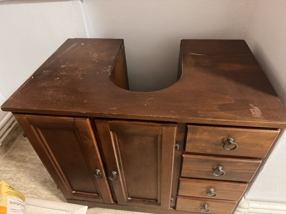 Dulap lemn masiv pentru baie – cu sertare + decupaj pentru lavoar