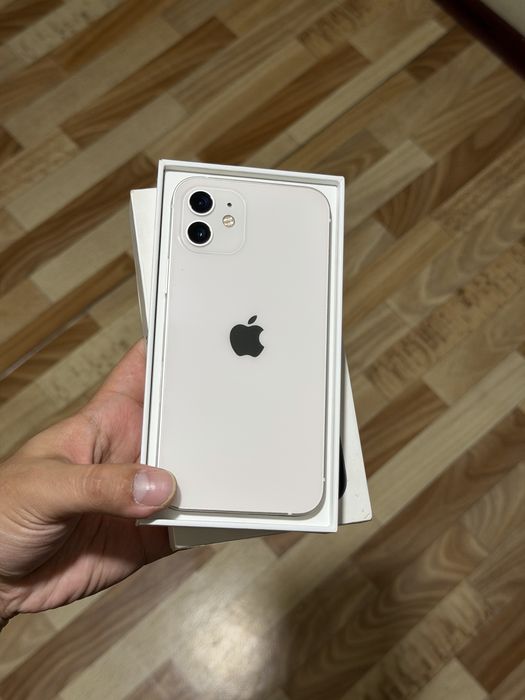 IPhone 12 white