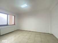 Ofer inchiriere spatiu central 83 mp, cabinete, birouri, 3000 lei