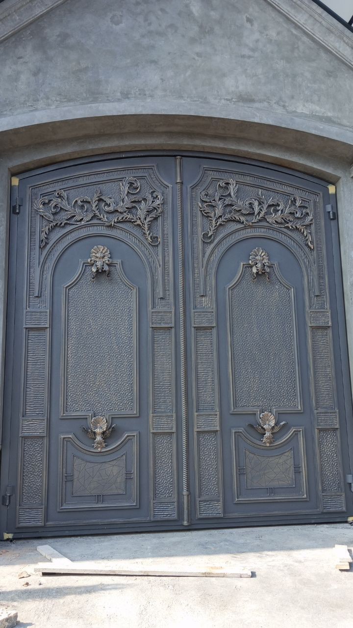 Дарвоза ва ришотка