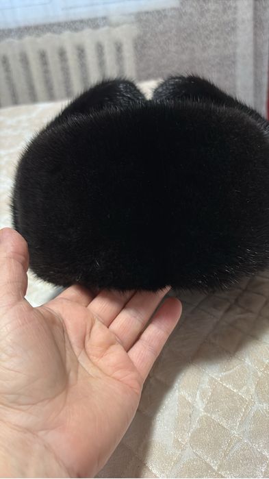 Продам норковую шапку в идельном состоянии одевали пару раз