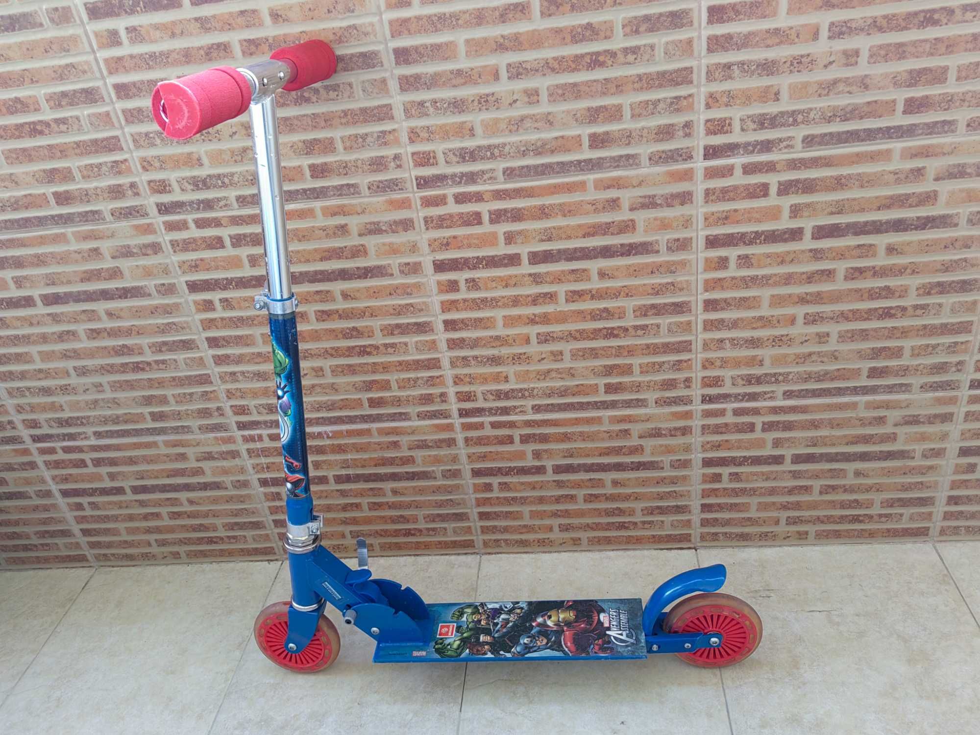 Детска тротинетка Mondo Adventures, 2 колела