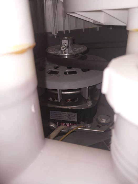 Pol avtomat kir yuvish mashinasi