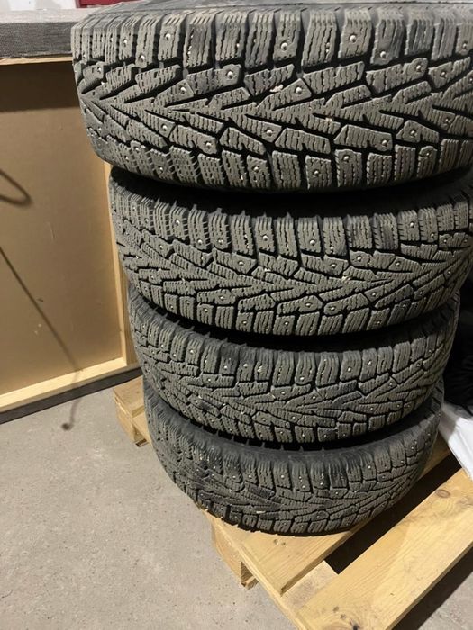 Продам резину с дисками 185/65/14 стояли на гольфе 3