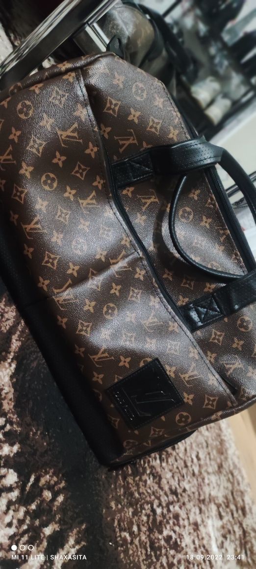 Louis Vuitton сумка осталось 3 штук