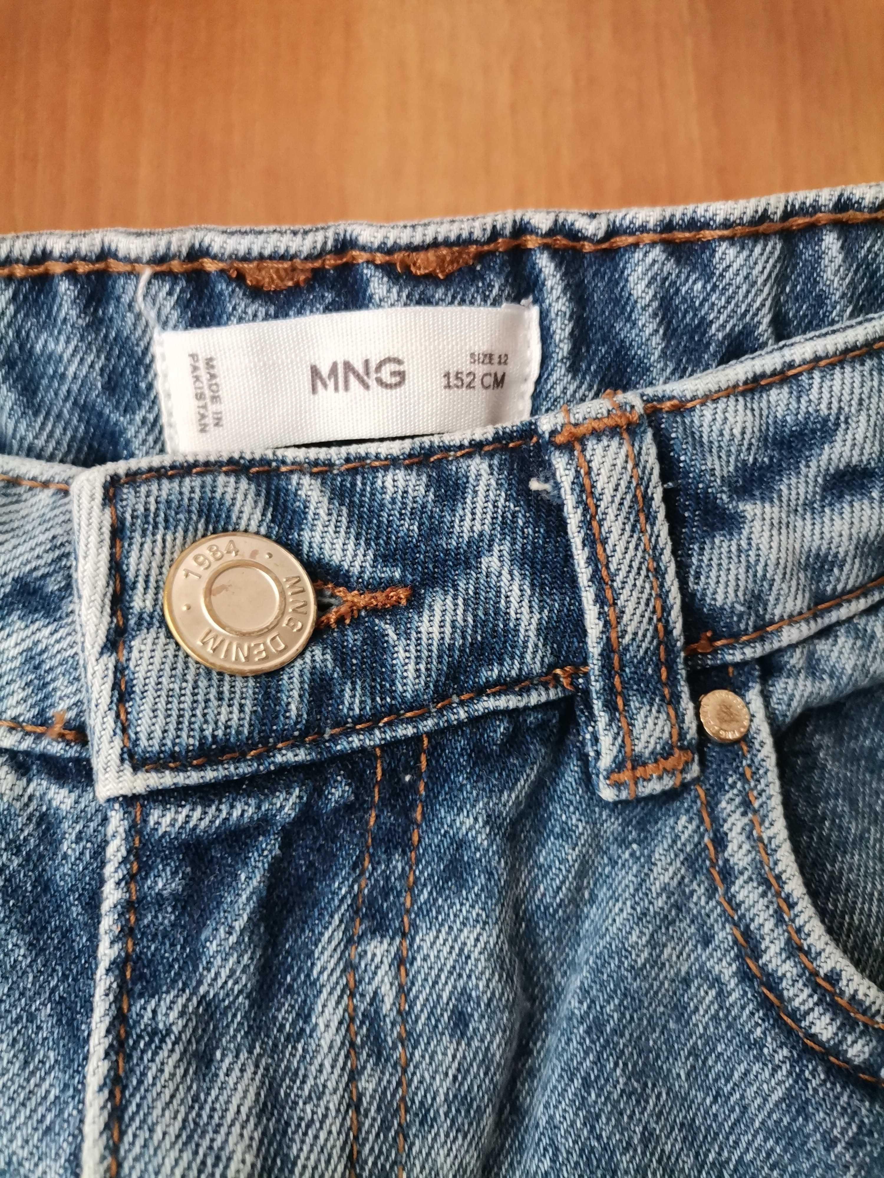 Pepe Jeans и Mango за 12 год.