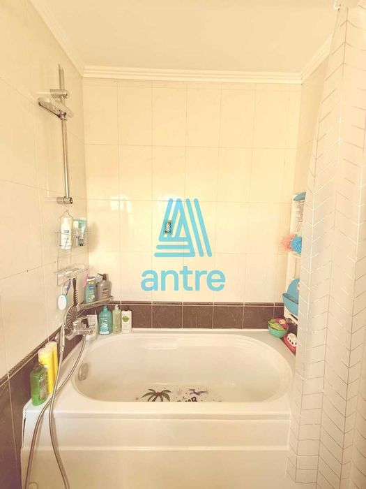 Продава се Тристаен апартамент в София, Витоша - 196 кв.м за 1873 €/кв.м - Снимка #10