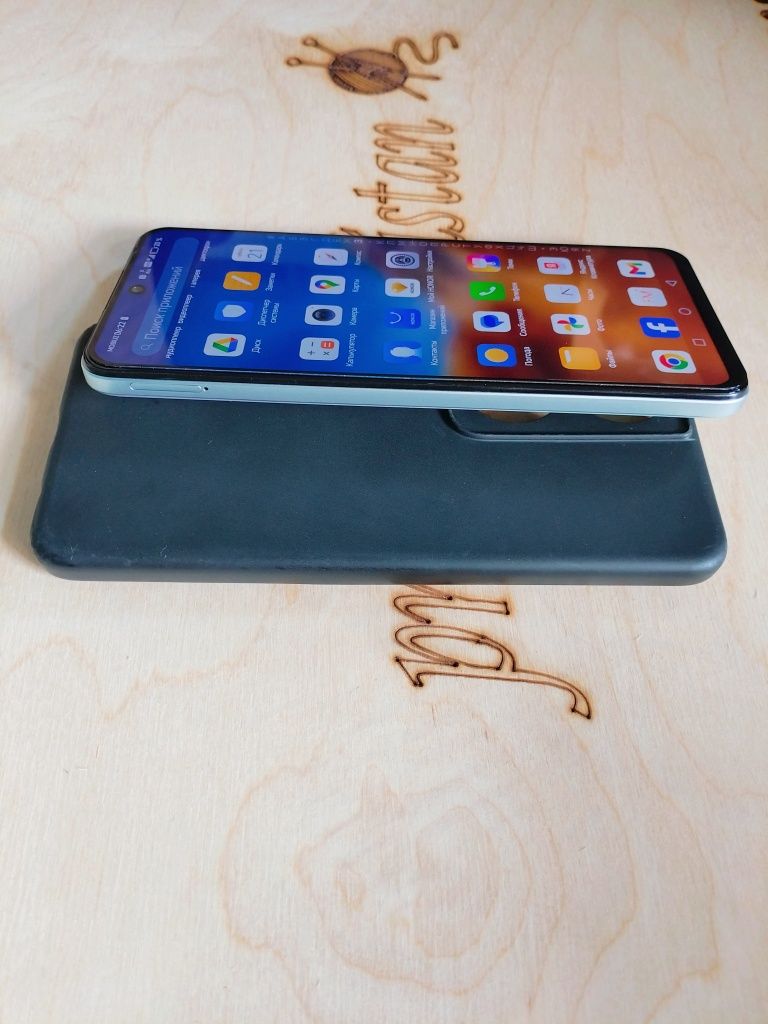 Honor x7b 8+8/128Gb Ideal