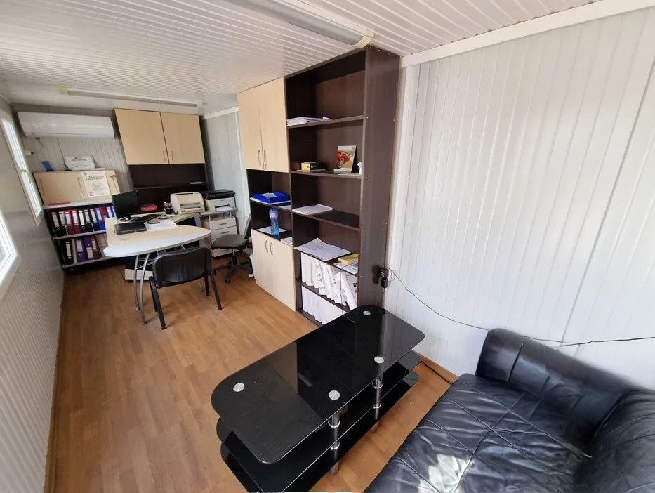 Продава се Промишлена сграда в с. Болярци, Област Пловдив - 2000 кв.м за 298 €/кв.м - Снимка #5