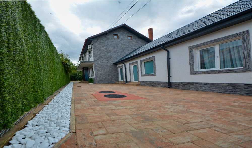 Vila eleganta finisaje Lux | 6 camere | Renovata integral