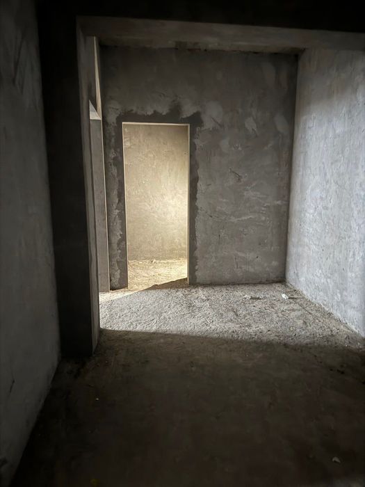 Замона Новостройка.  2/2/3