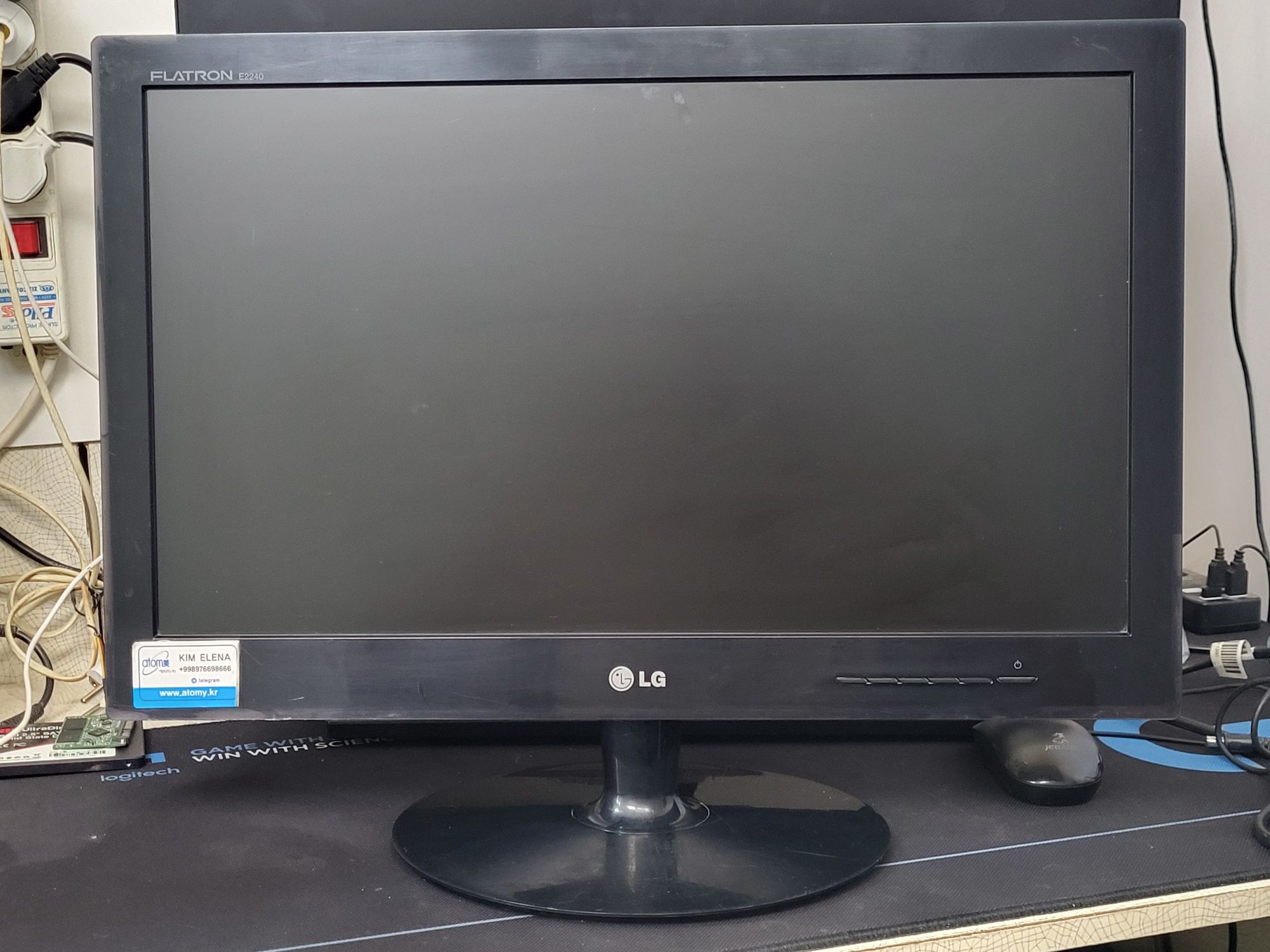 Монитор 22 lg е2240
