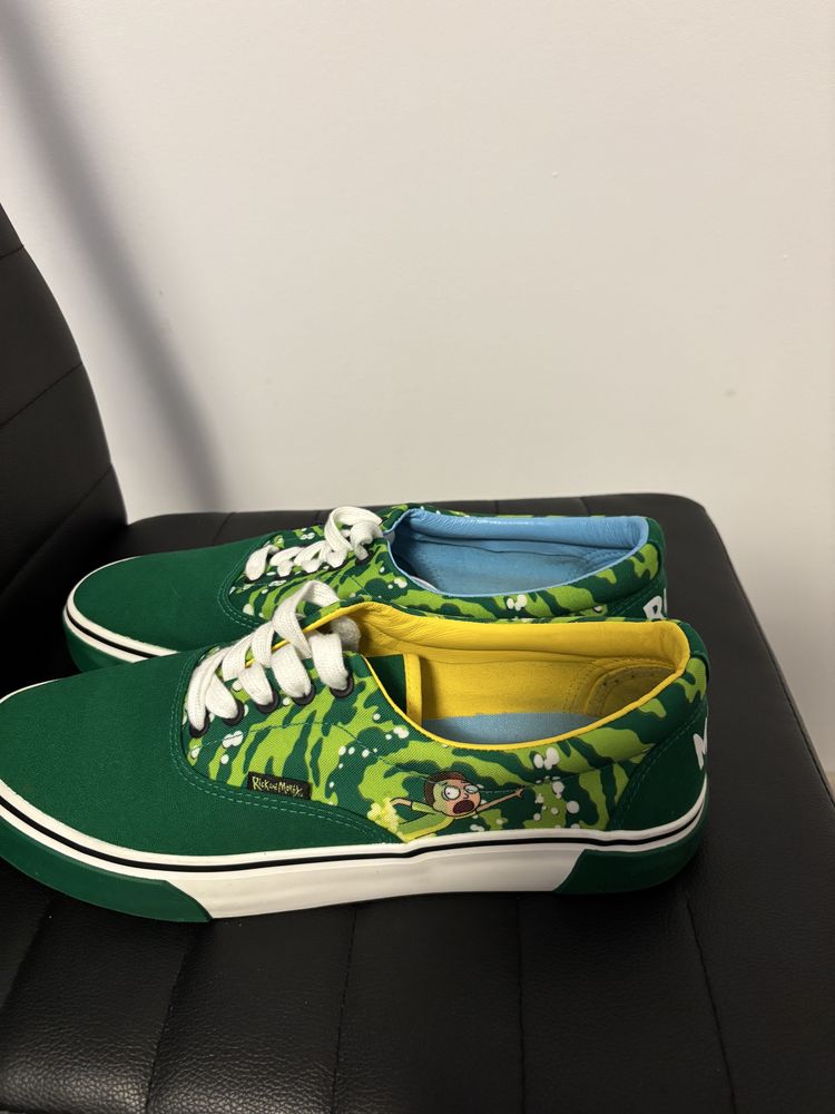 Vand tenisi Rick & Morty