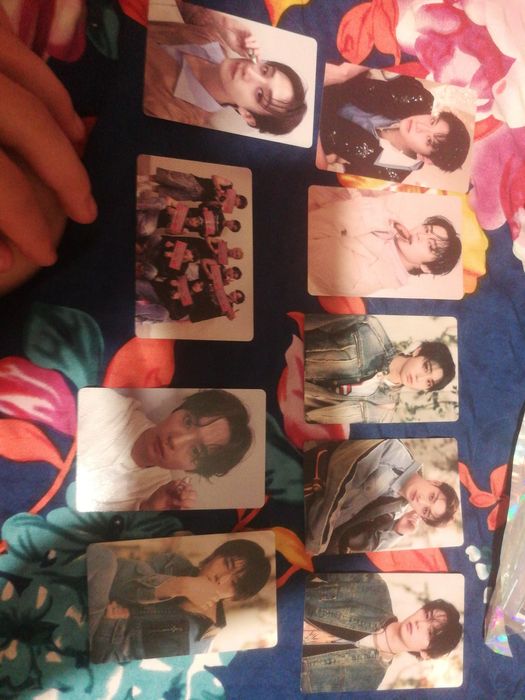 Dau la schimb cartonasefoto