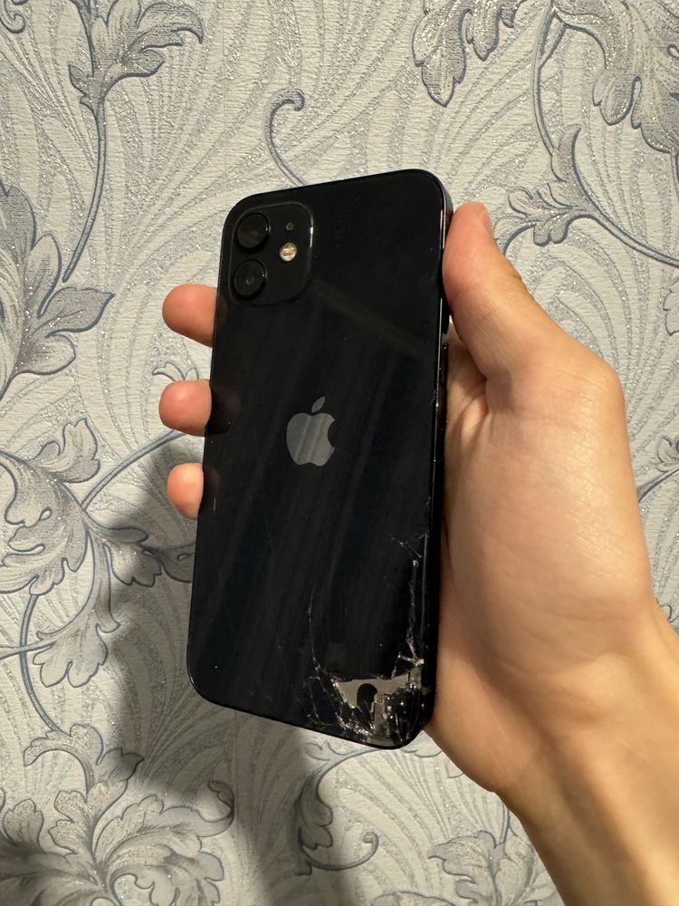 iPhone 12 64gb black