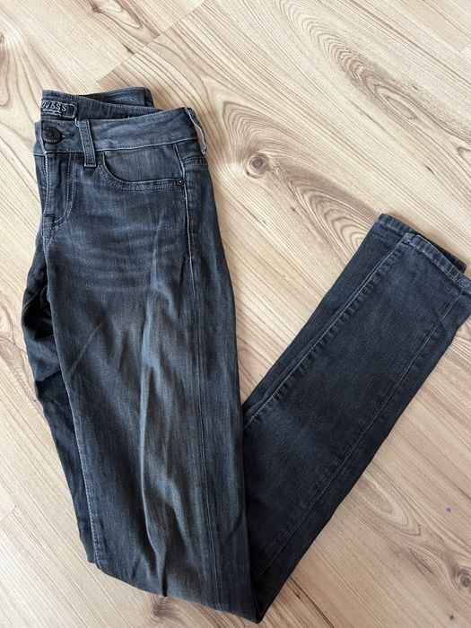 Оригинални дънки Guess