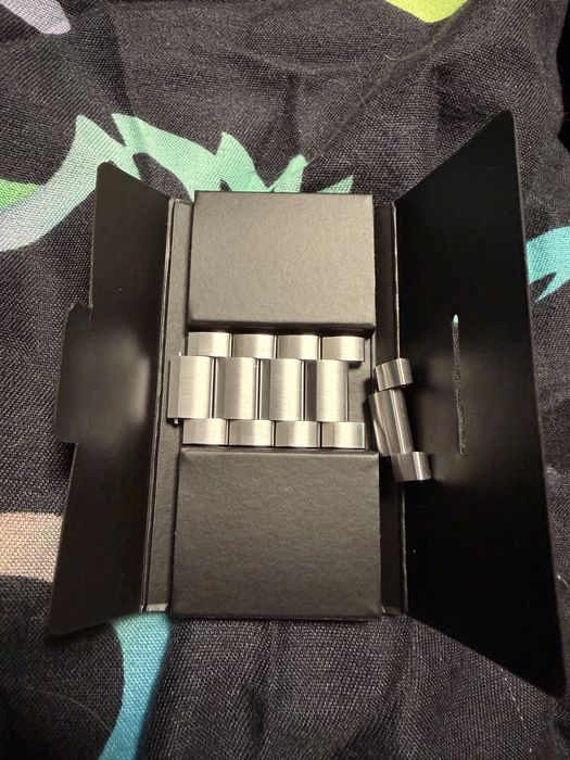 Huawei watch ultimate titanium